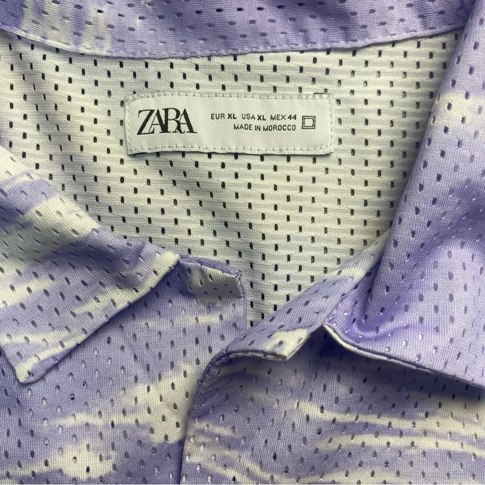 Zara Purple and White Casual Button Down Shirt size XL - Picture 4 of 10